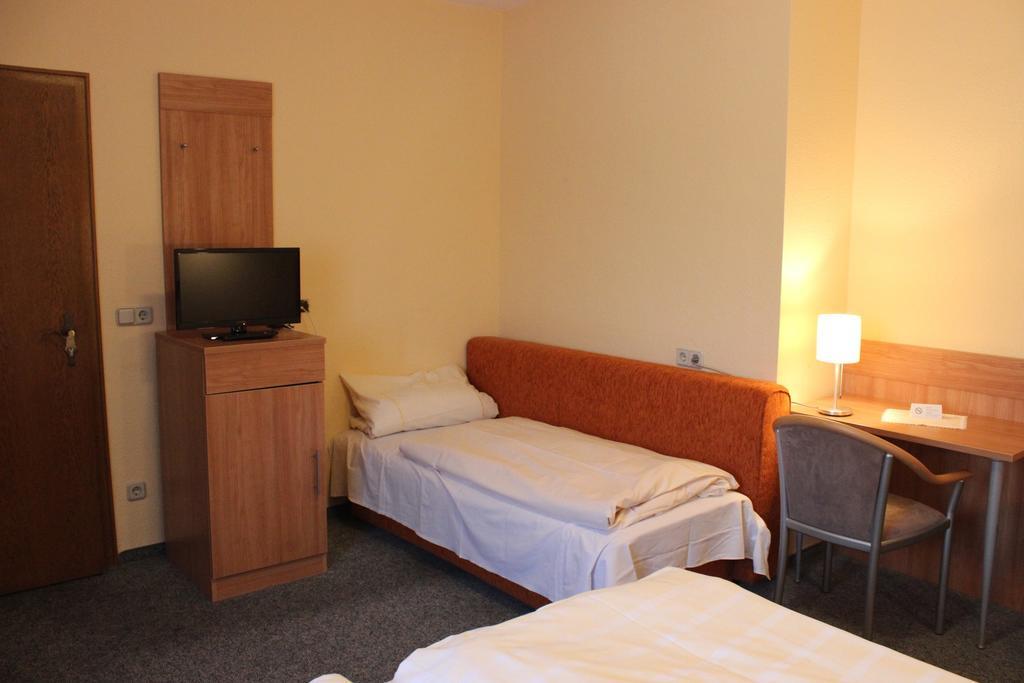 Hotel Gasthof Seehof Allersberg Ruang foto